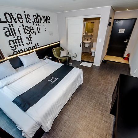 ปูบลิโก โฮเต็ล Hotel ซอกวีโพ ภายนอก รูปภาพ