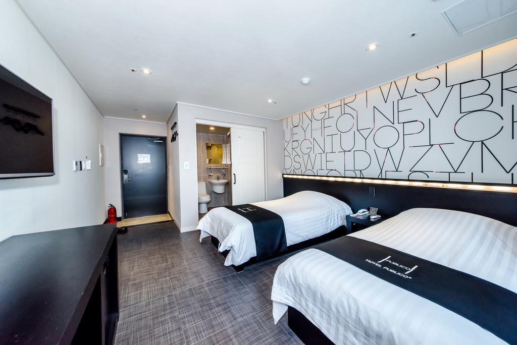 ปูบลิโก โฮเต็ล Hotel ซอกวีโพ ภายนอก รูปภาพ